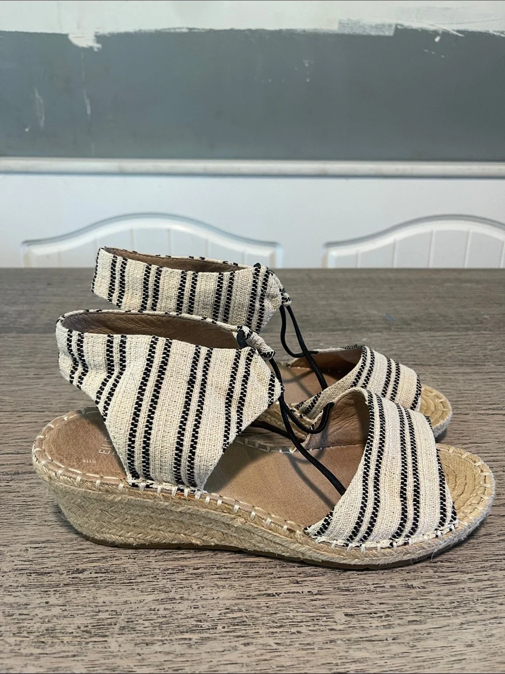 Eileen Fisher Women's Agnes Espadrille Wedge Sandals Size 8.5